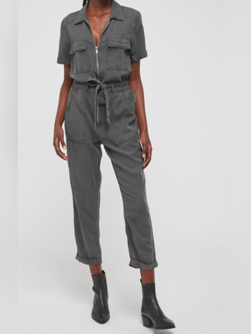 Urban Outfitters BDG Victory Zip-Front Coverall Jumpsuit Size M